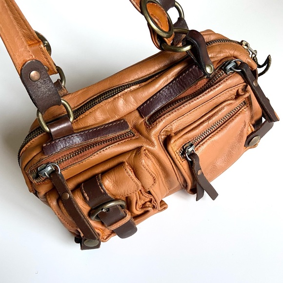 CECILE ET JEANNE Mini Shoulder Leather Bag - Picture 8 of 16